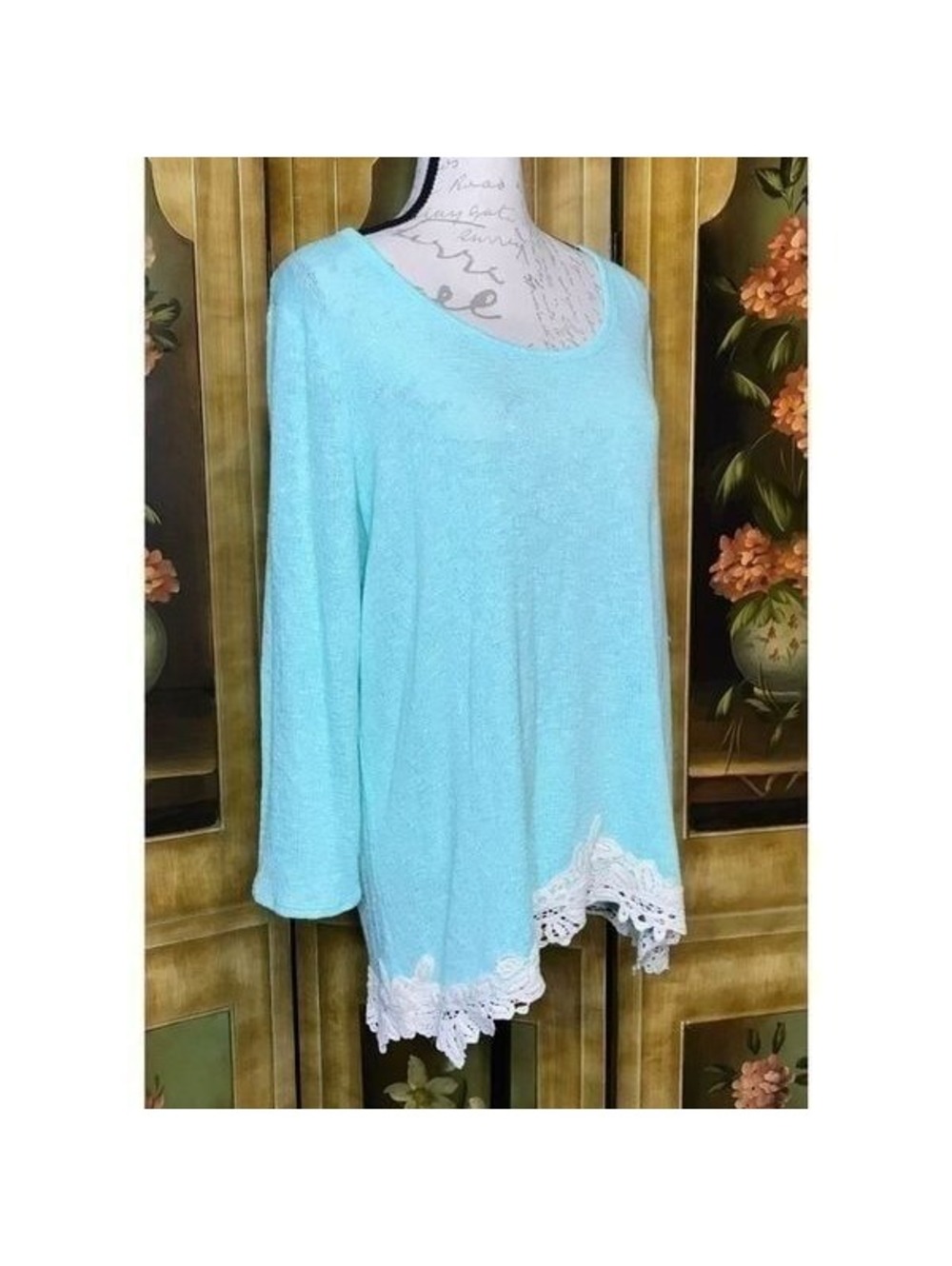 Charming Charlie Mint Green Long Sleeve Lace Top NEW